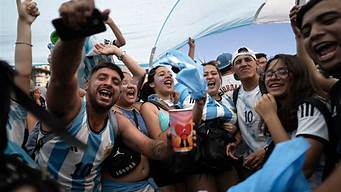 阿根廷队首都巡游_阿根廷队首都巡游,与500万球迷共同狂欢